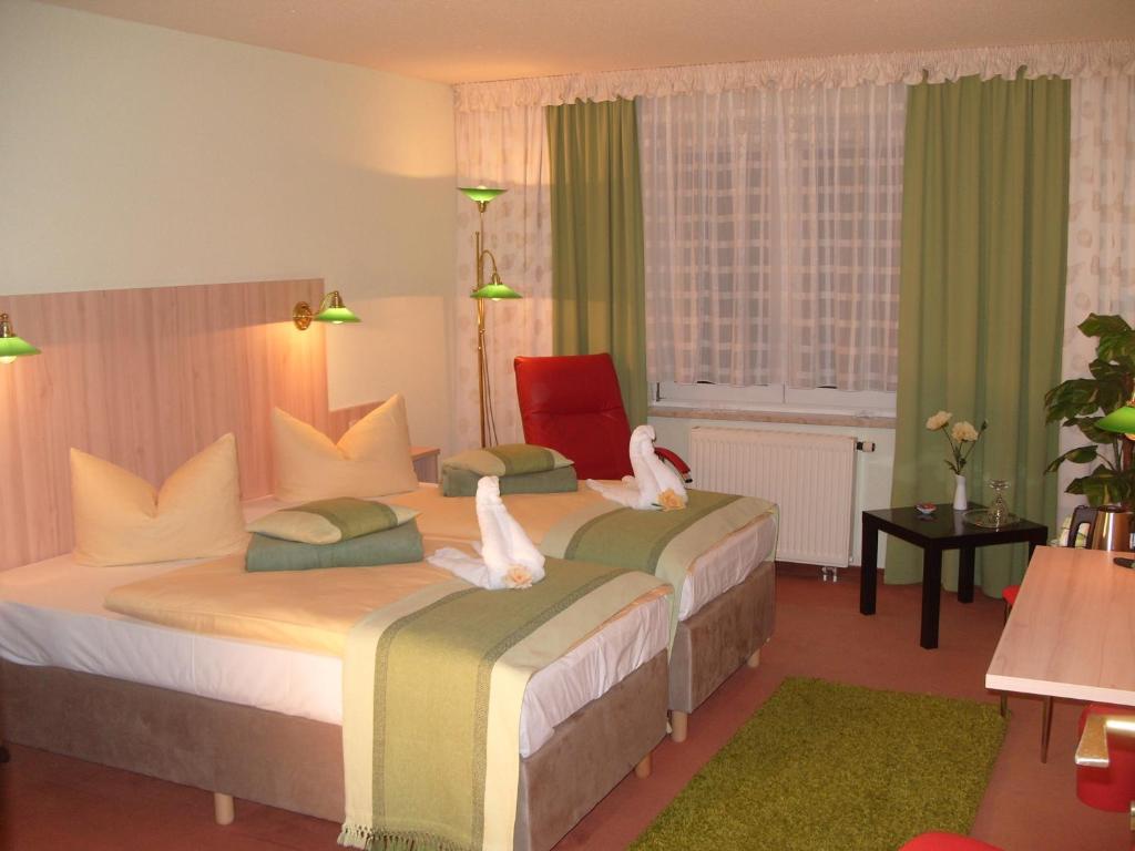 Hotel Haufe Forst  Ngoại thất bức ảnh
